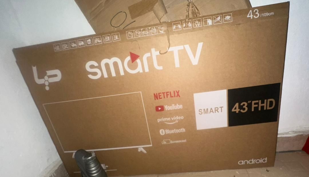 43-inch Android Smart TV 2