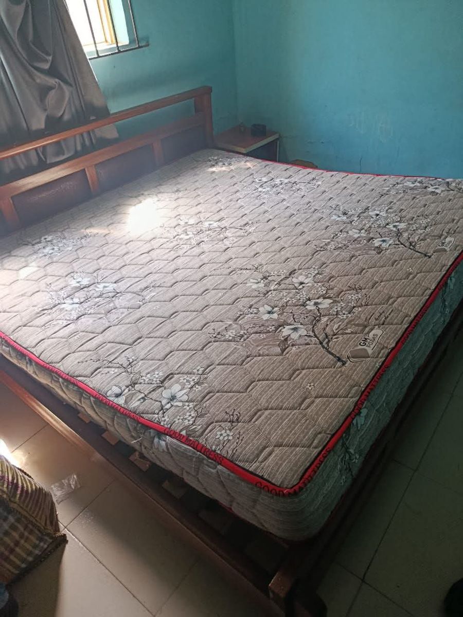 6x6 Bedframe and Mattress