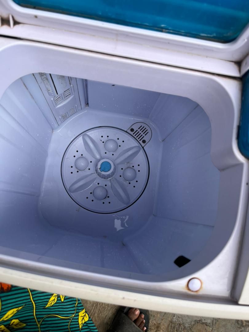 Akai 4.5kg Washer 3