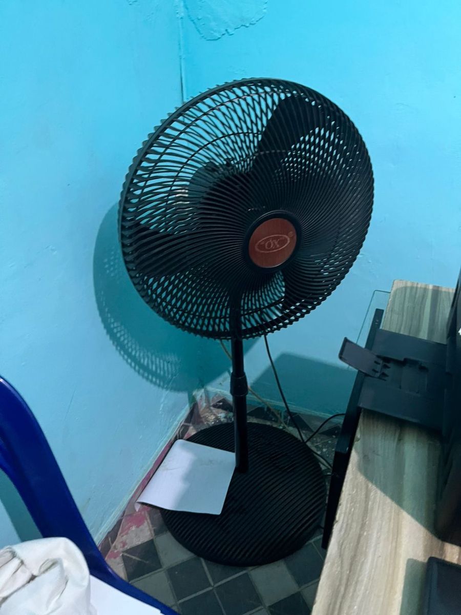 Ox 18-inch Standing Fan
