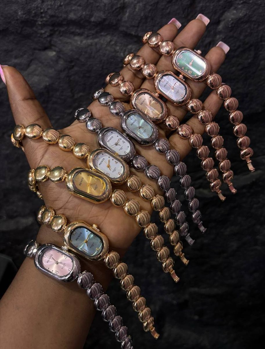 Renos Wristwatch