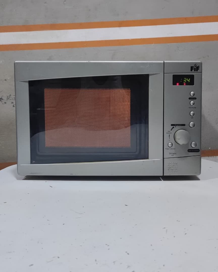 2-in-1 Microwave Grill 2