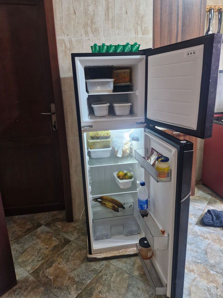 Midea 173L Refrigerator